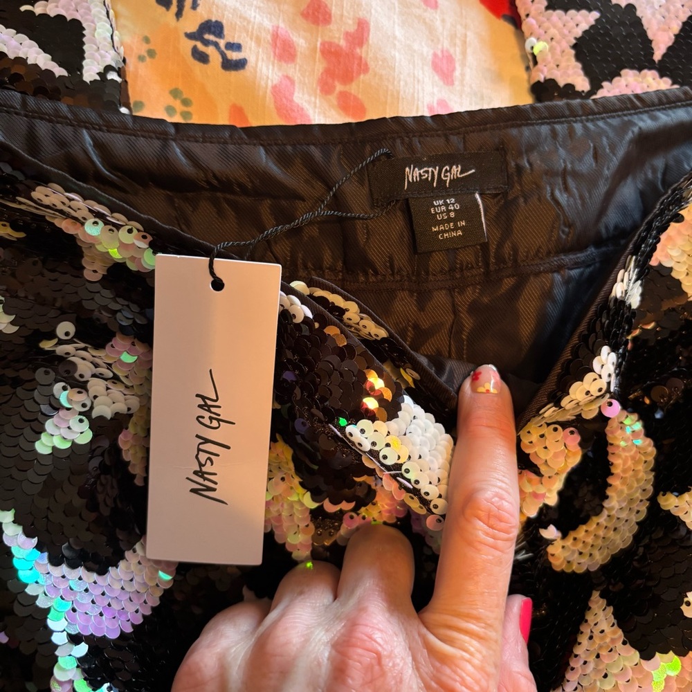 Nasty Gal Sun & Moons Sequin flare pants - Picture 5 of 6